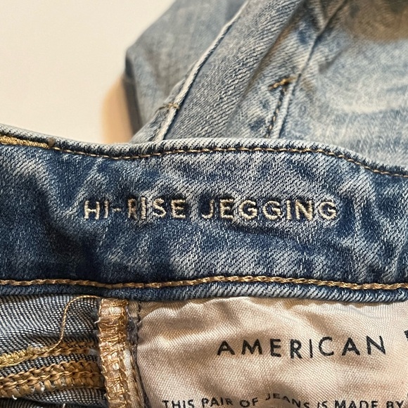 American Eagle Distressed Hi-Rise Jegging Size 00 - Picture 8 of 8